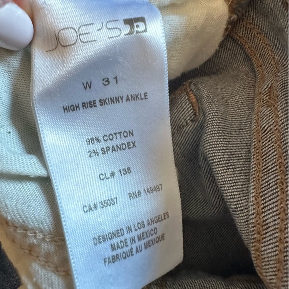 Joes Jeans Womens  Skinny Ankle Jeans  Distressed Wash size 31(A1) - Picture 14 of 14